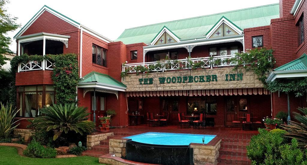 The Woodpecker Inn Pretoria Exterior foto